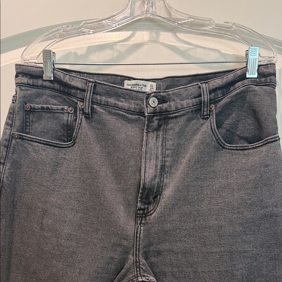 Abercrombie & Fitch Denim - Abercrombie & Fitch Black-Wash Jeans Size 32/14s